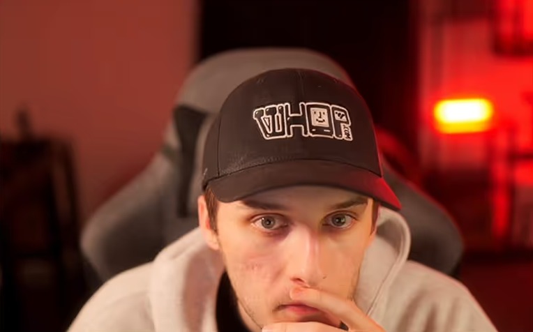 Kev on the live stream, thinking through a setup